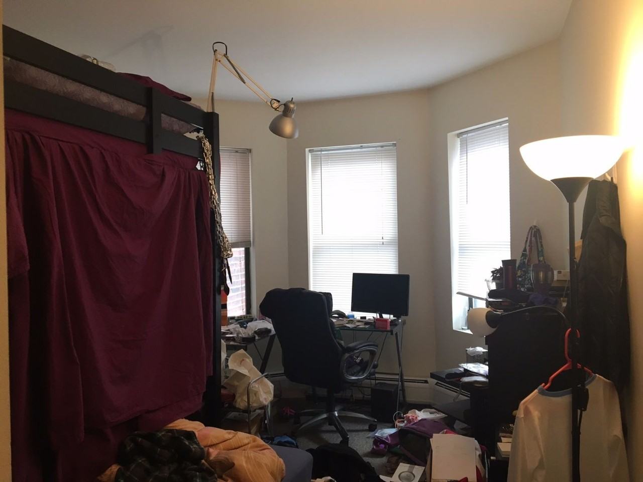 837 Beacon St - Photo 7 of 8