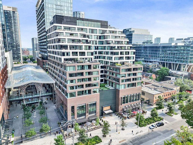 455 Wellington Street West - Photo 4 of 21