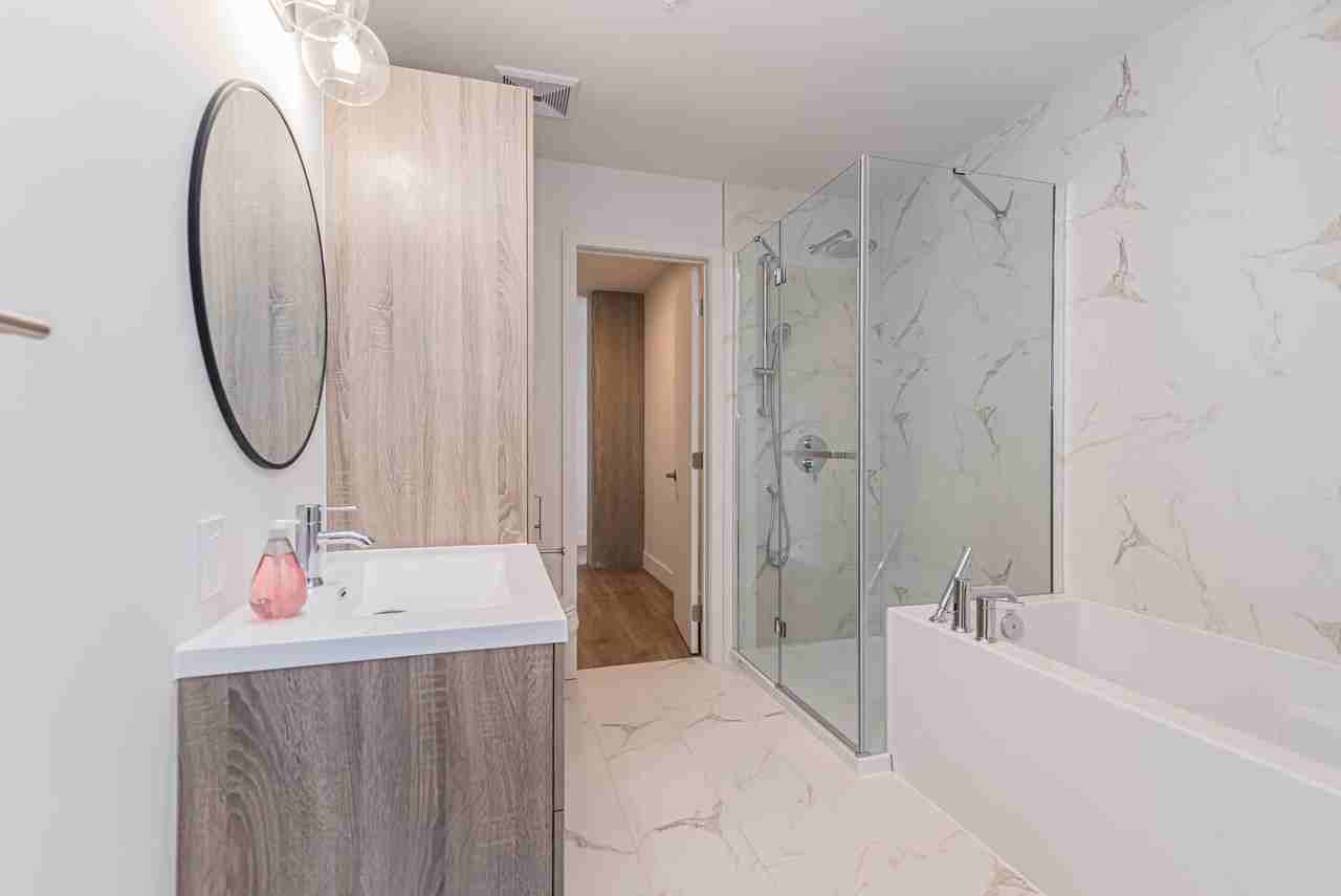 1700 Boulevard Angrignon #1005 - Photo 4 of 28