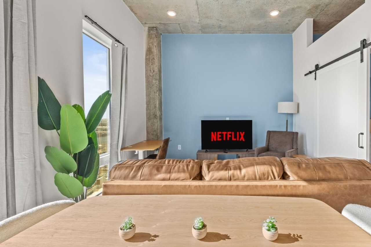 605 N 12th St #1313963P - Photo 4 of 28