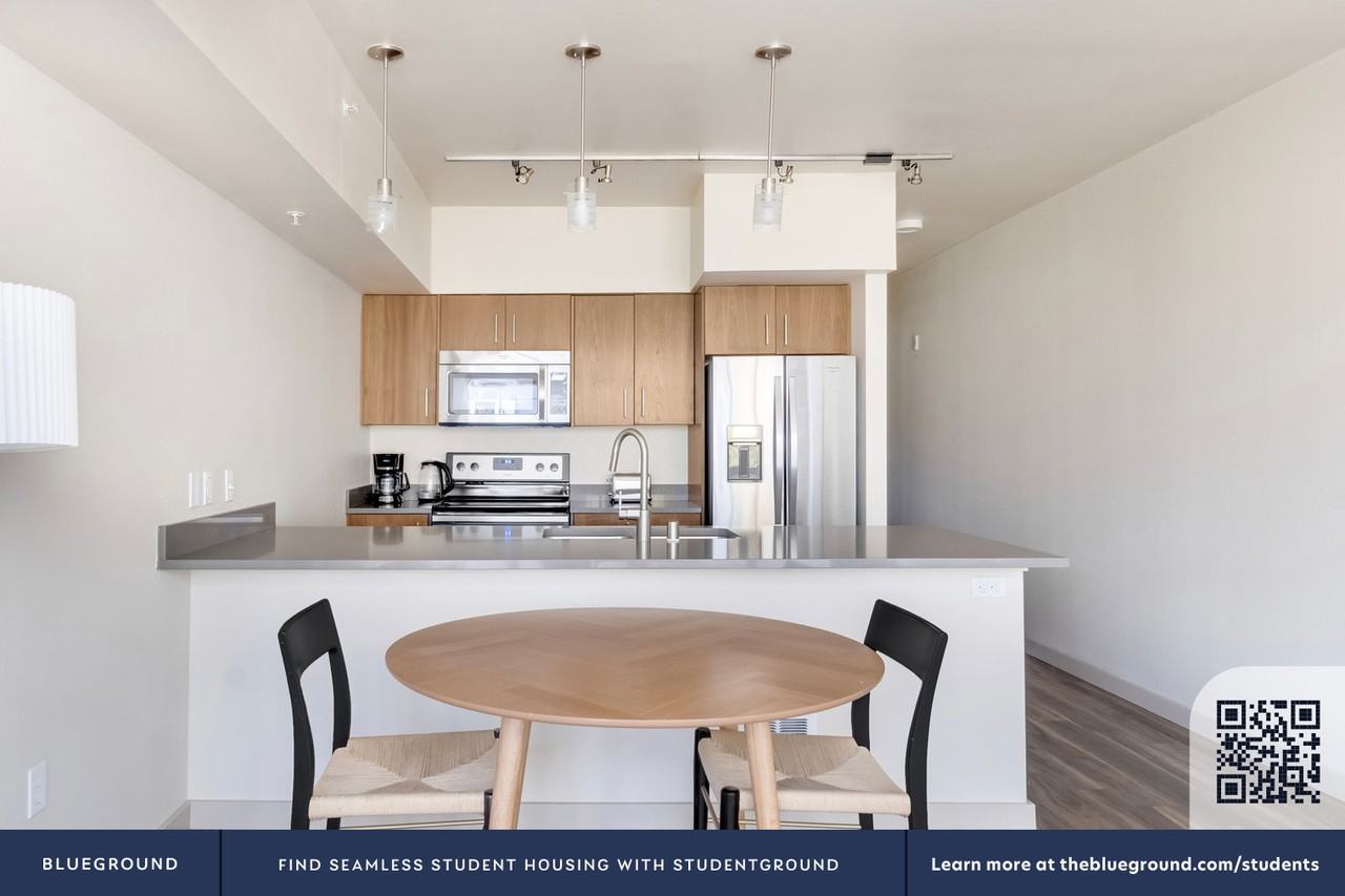 1414 10th Ave #961 - Photo 7 of 25