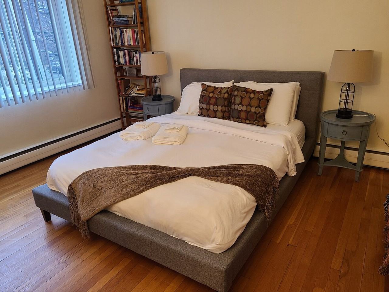 197 Kent St #1364249P - Photo 5 of 11