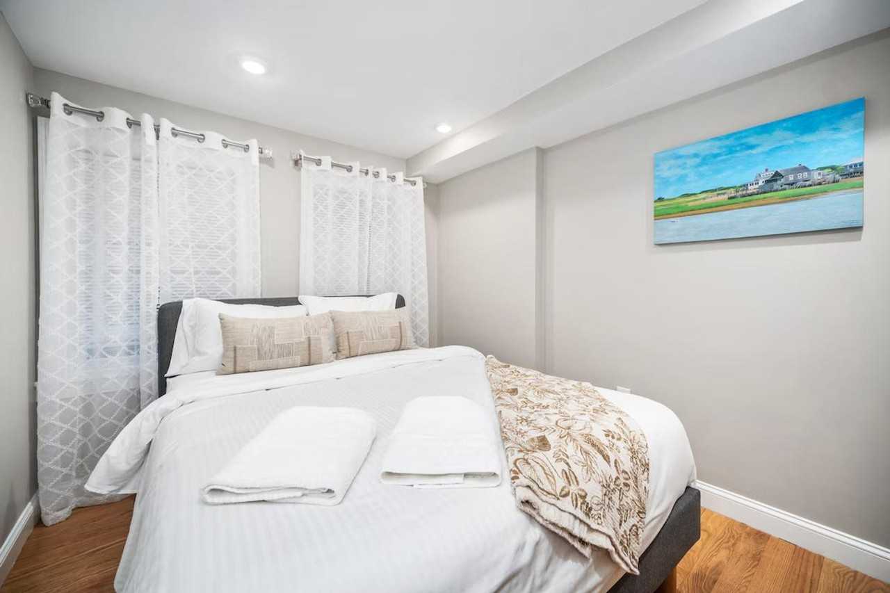 169 Endicott St #1364227P - Photo 3 of 19