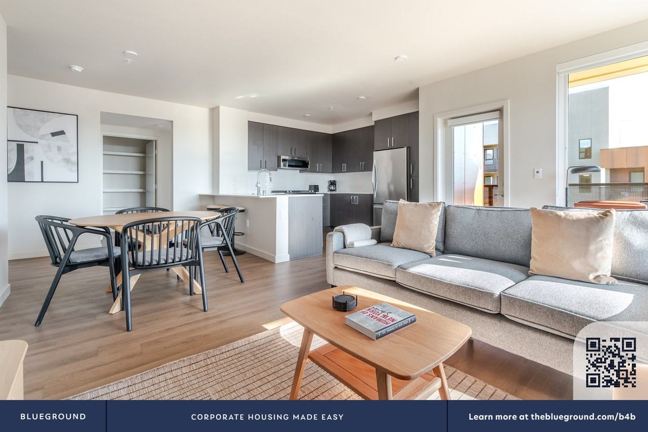 2333 Calle Del Mundo - Photo 6 of 50