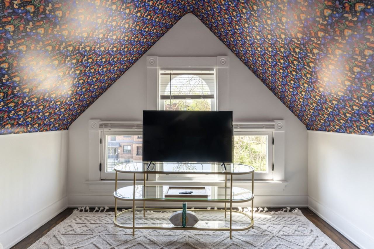 1382 Burdette Ave #1056112P - Photo 2 of 21