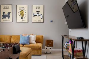 featured image of 412 N Hampton Dr