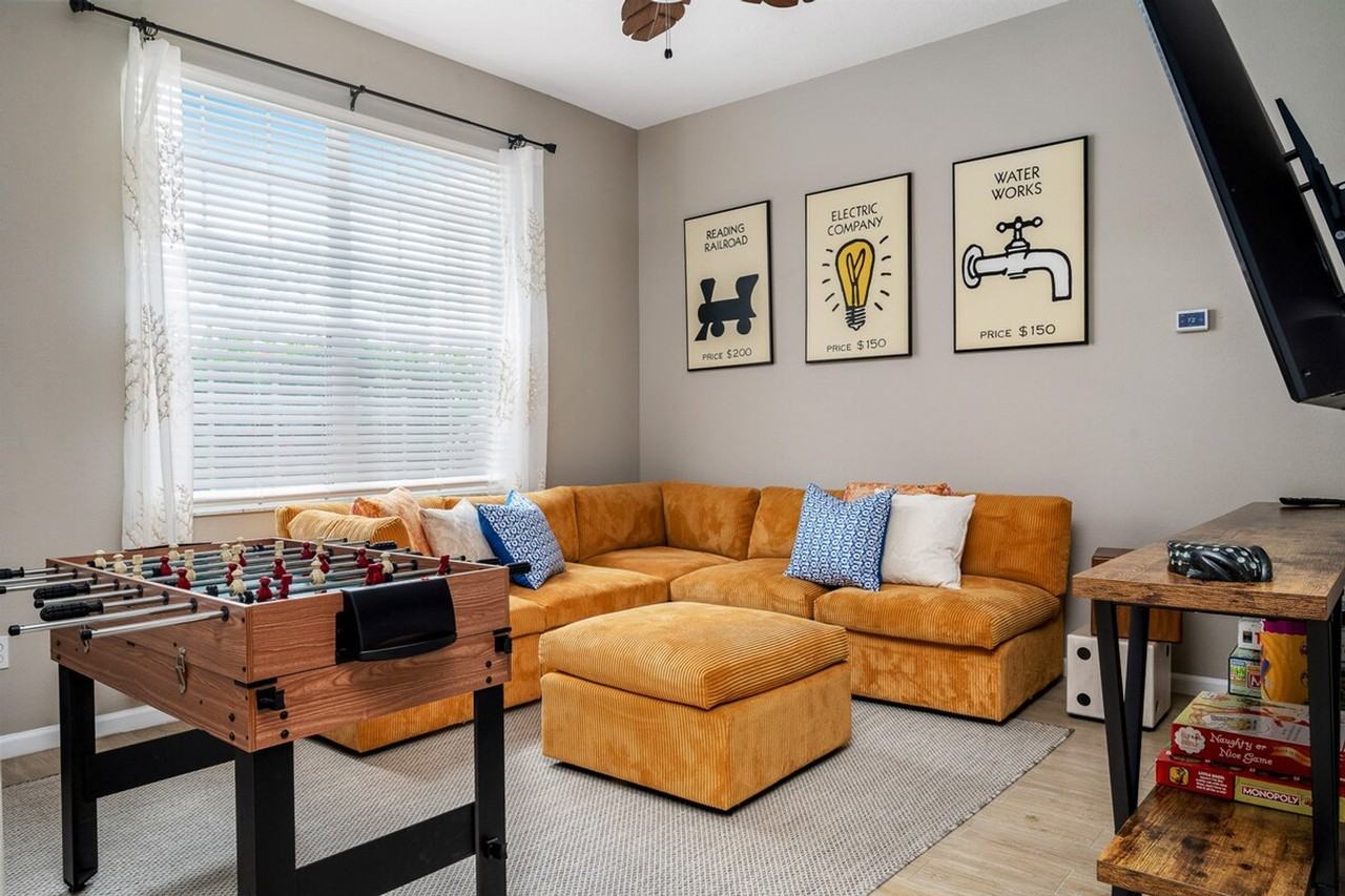 412 N Hampton Dr #1459481P - Photo 7 of 50