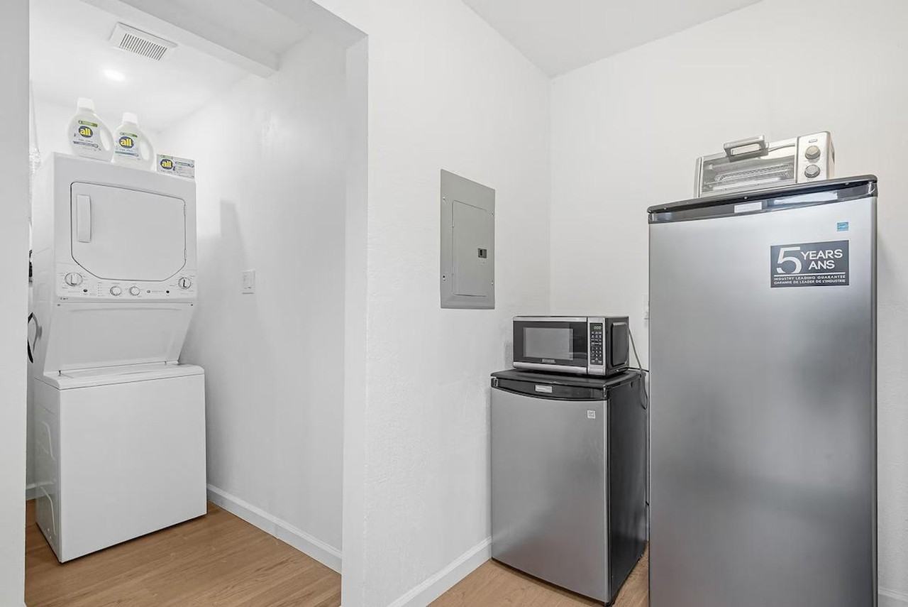 542 Columbia Ave #1460105P - Photo 6 of 21