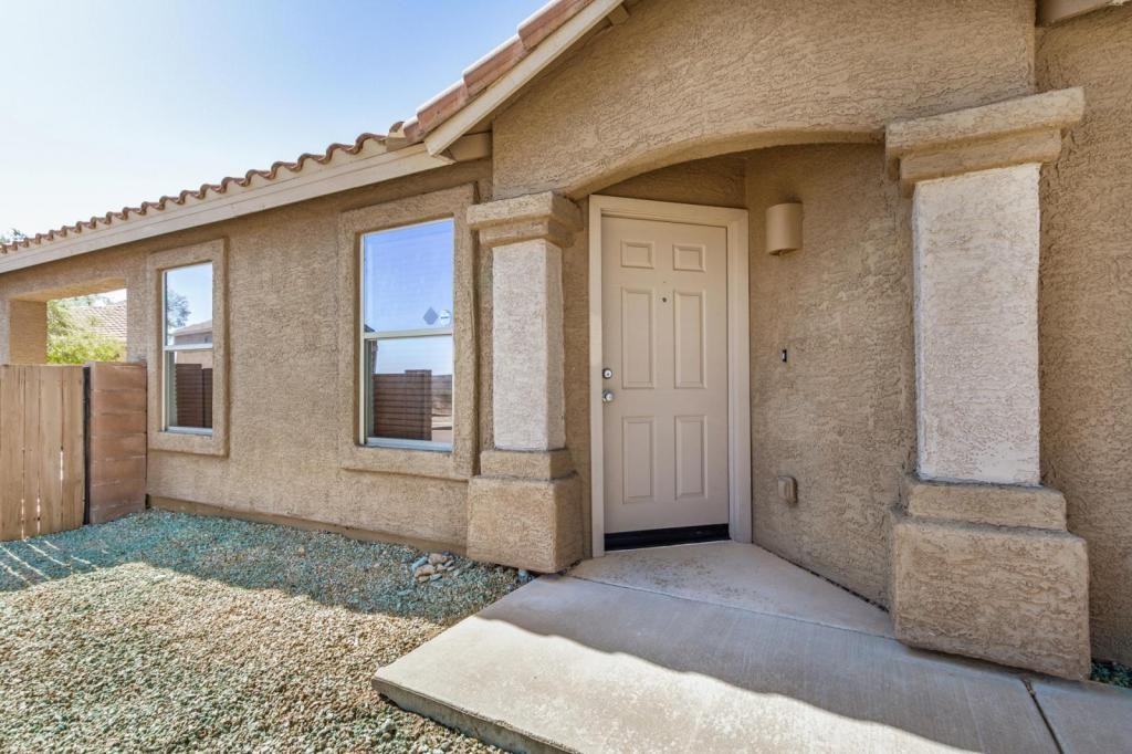 13296 E Coyote Well Dr - Photo 2 of 32