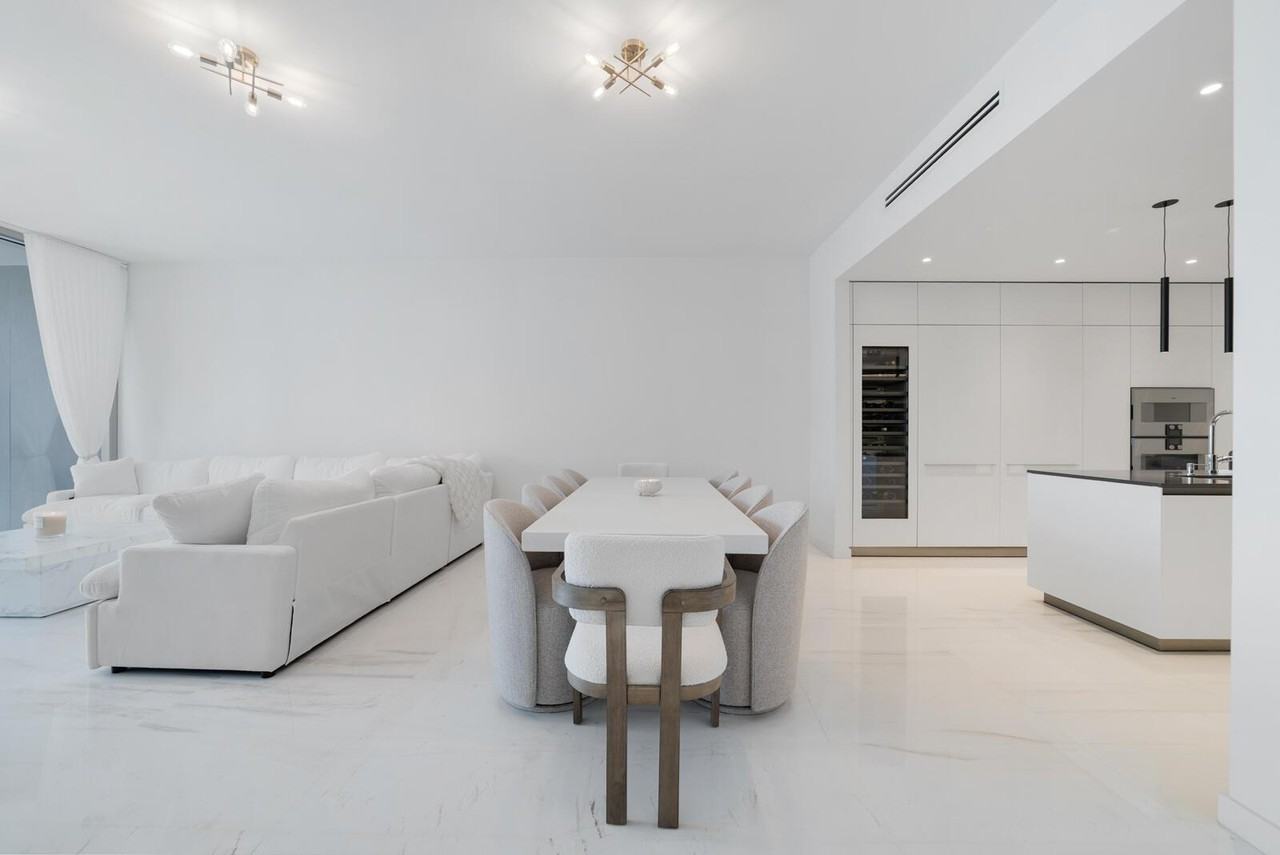 Biscayne Blvd Way & SE 2nd Ave - Photo 6 of 27