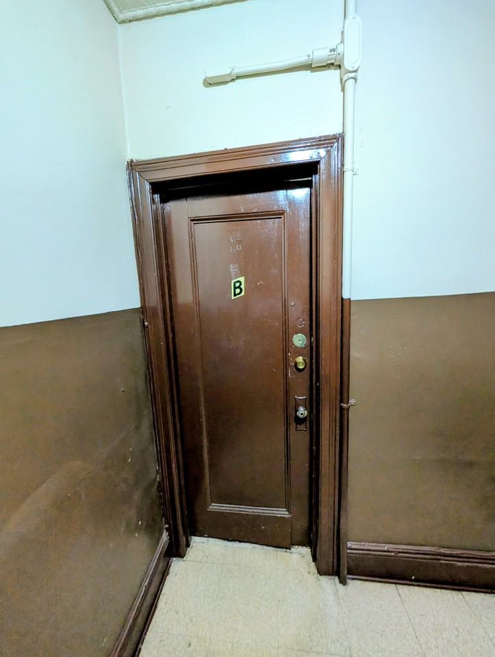 48 Boulevard #B - Photo 2 of 12