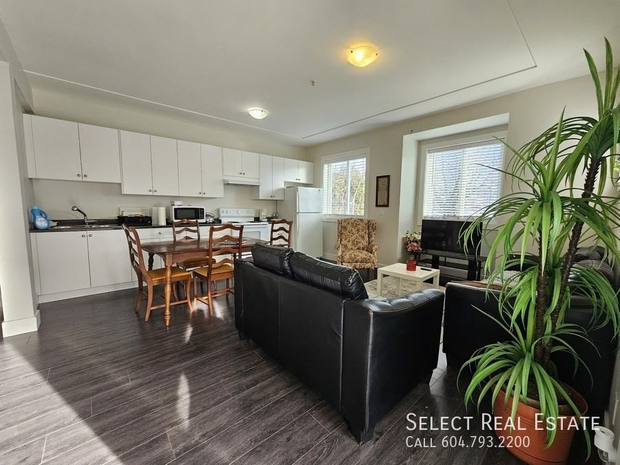 9245 Hazel St #1 - Photo 3 of 14