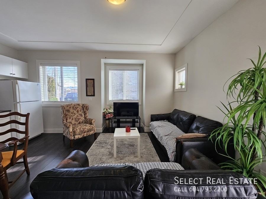 9245 Hazel St #1 - Photo 6 of 14