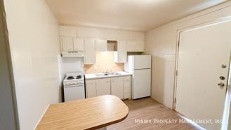 2212 2nd St #4 - Photo 1 of 1