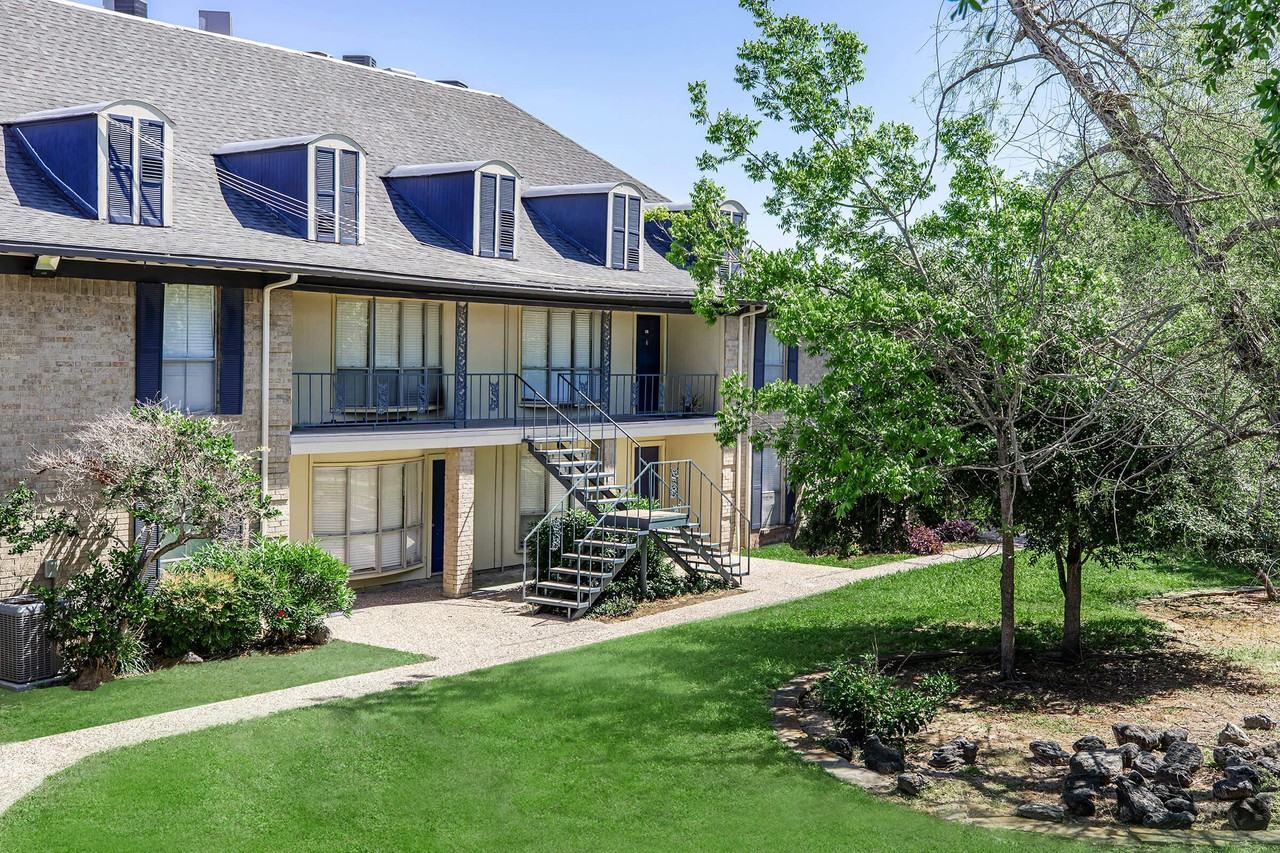 Providence at Baytown - Photo 5 of 42