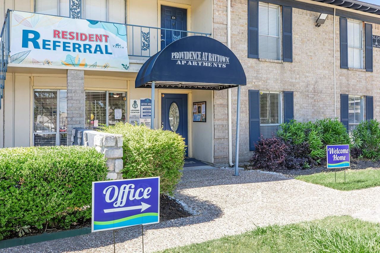 Providence at Baytown - Photo 7 of 42