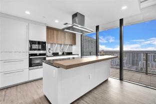 SW 9th St & S Miami Ave - Photo 1 of 1