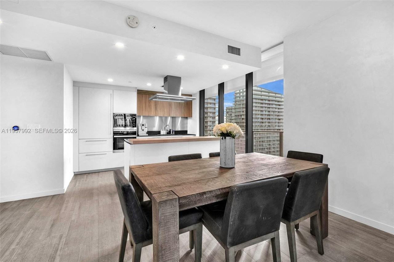 SW 9th St & S Miami Ave - Photo 6 of 32