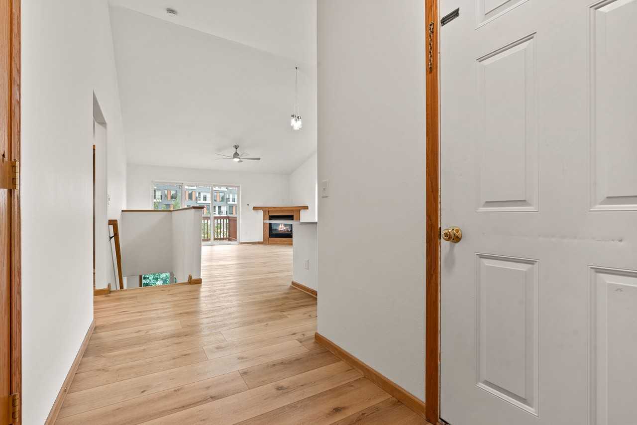 13 Redtail Bend - Photo 2 of 35