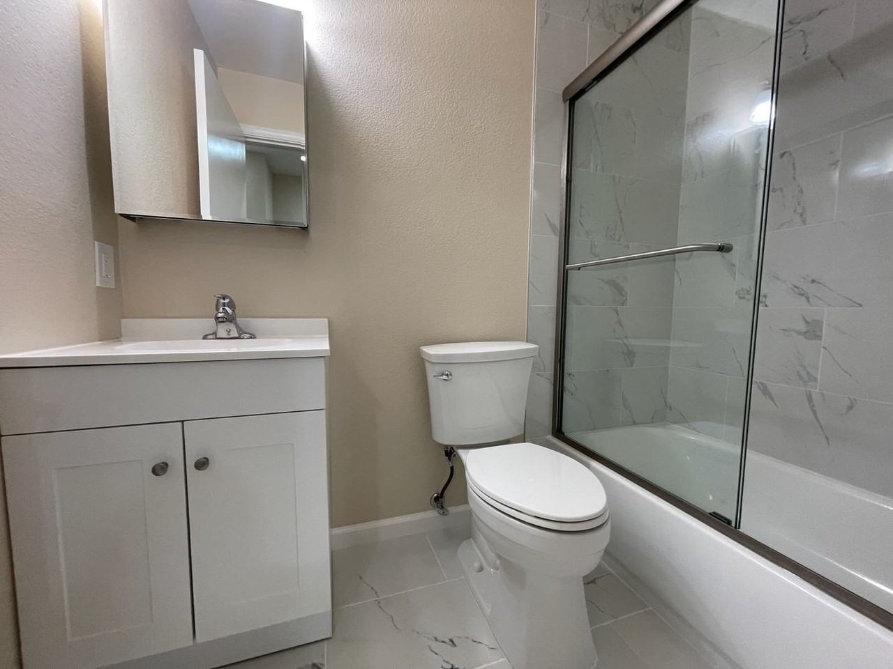 1010 Grant Ave #26 - Photo 5 of 7