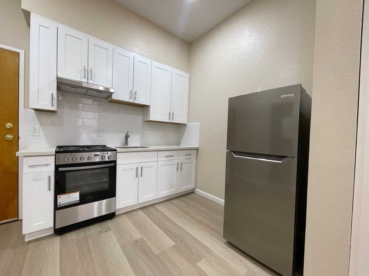 1010 Grant Ave #26 - Photo 3 of 7