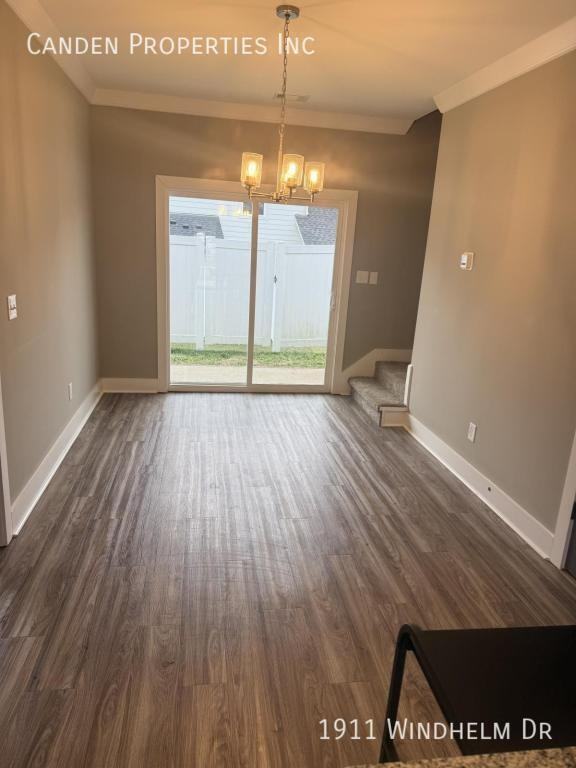 1911 Windhelm Dr - Photo 4 of 16