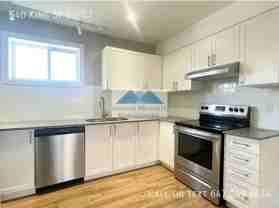 540 King St E #C7 - Photo 1 of 1