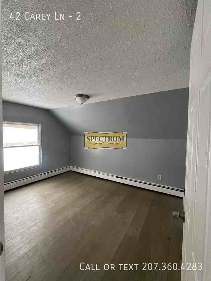 42 Carey Ln #2 - Photo 7 of 16