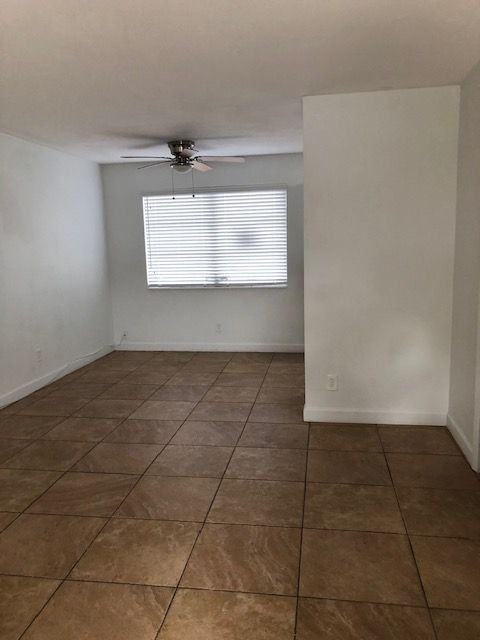 2444 Polk St - Photo 6 of 6