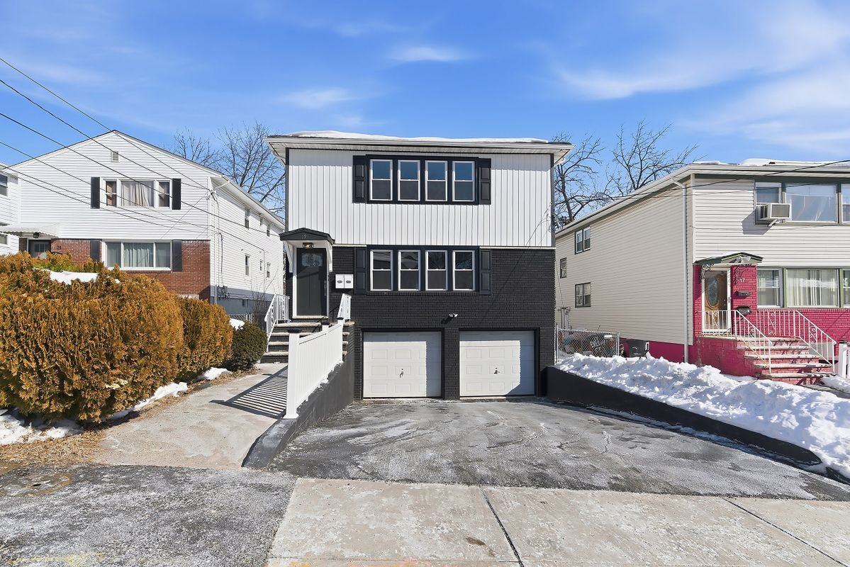 19 Evelyn Ct ##2