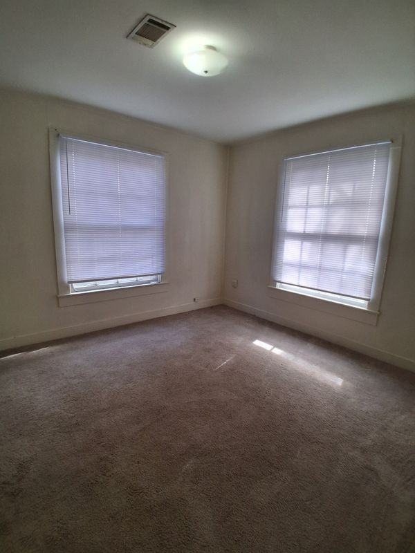 204 Holderrieth Blvd - Photo 6 of 6