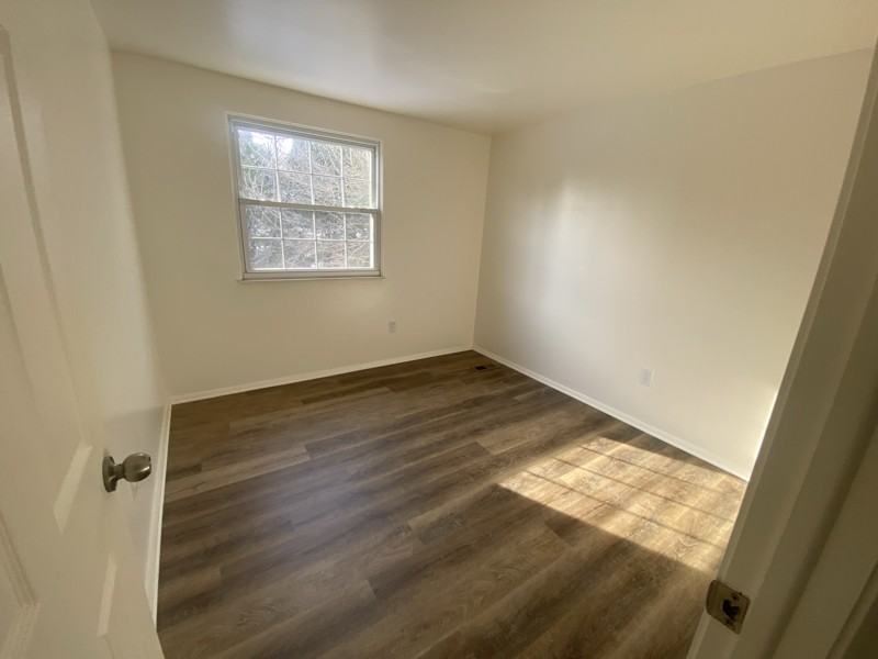 679 S 82nd St - Photo 5 of 15