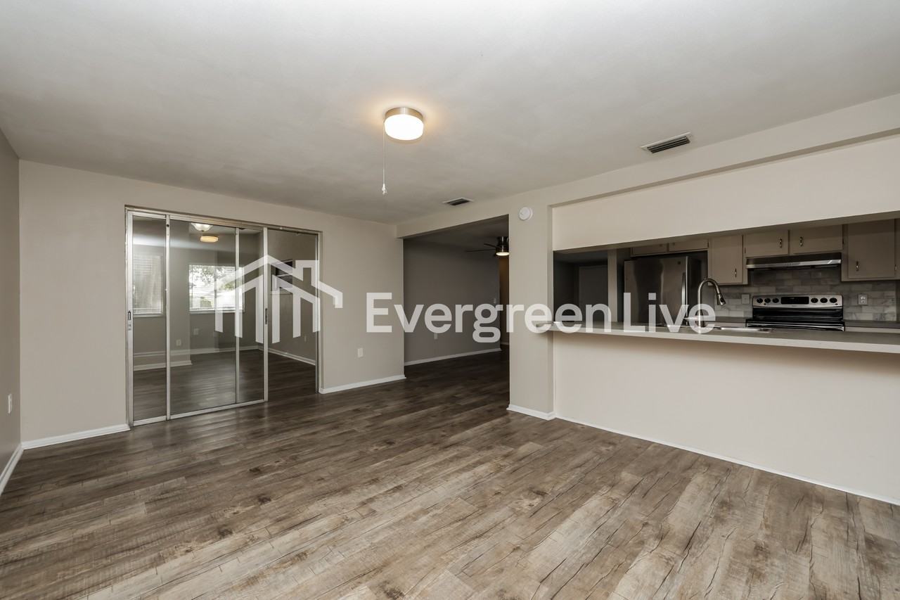 4654 Ackerman St - Photo 2 of 15