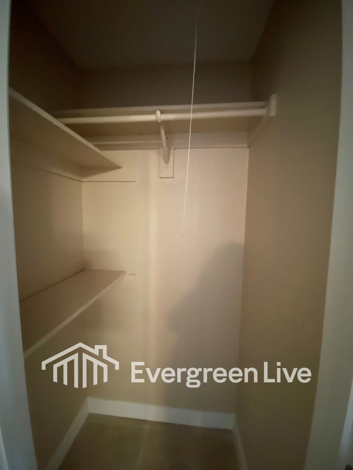 57 Blue Echo Ct - Photo 7 of 19