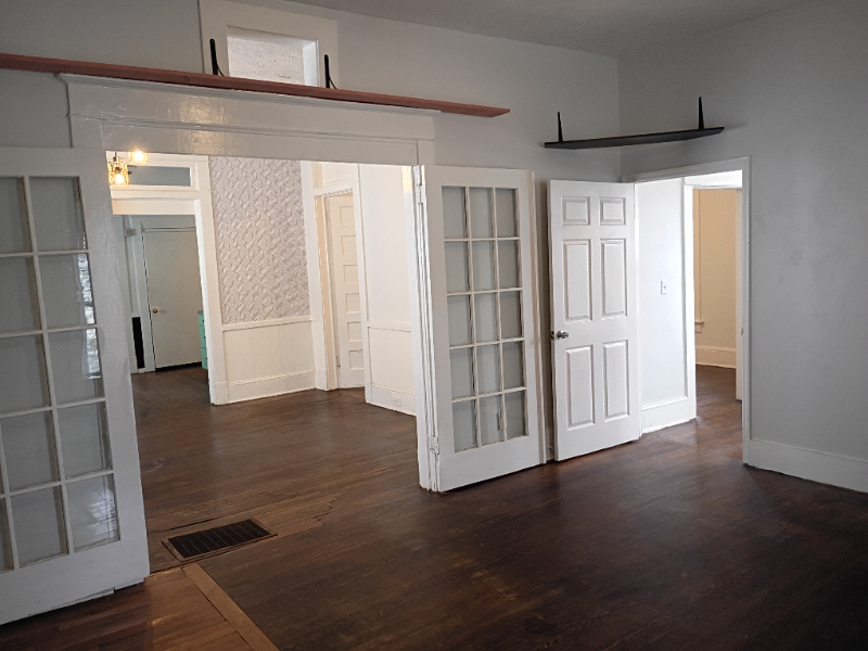 1081 Arlington Ave Sw - Photo 6 of 31