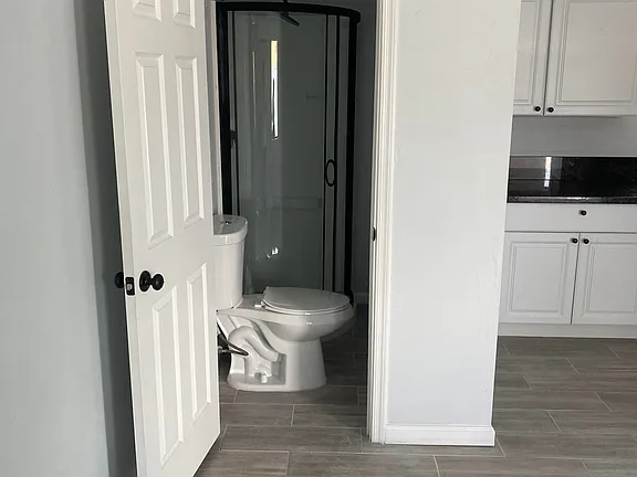 105 E Grant Rd #7 - Photo 2 of 3