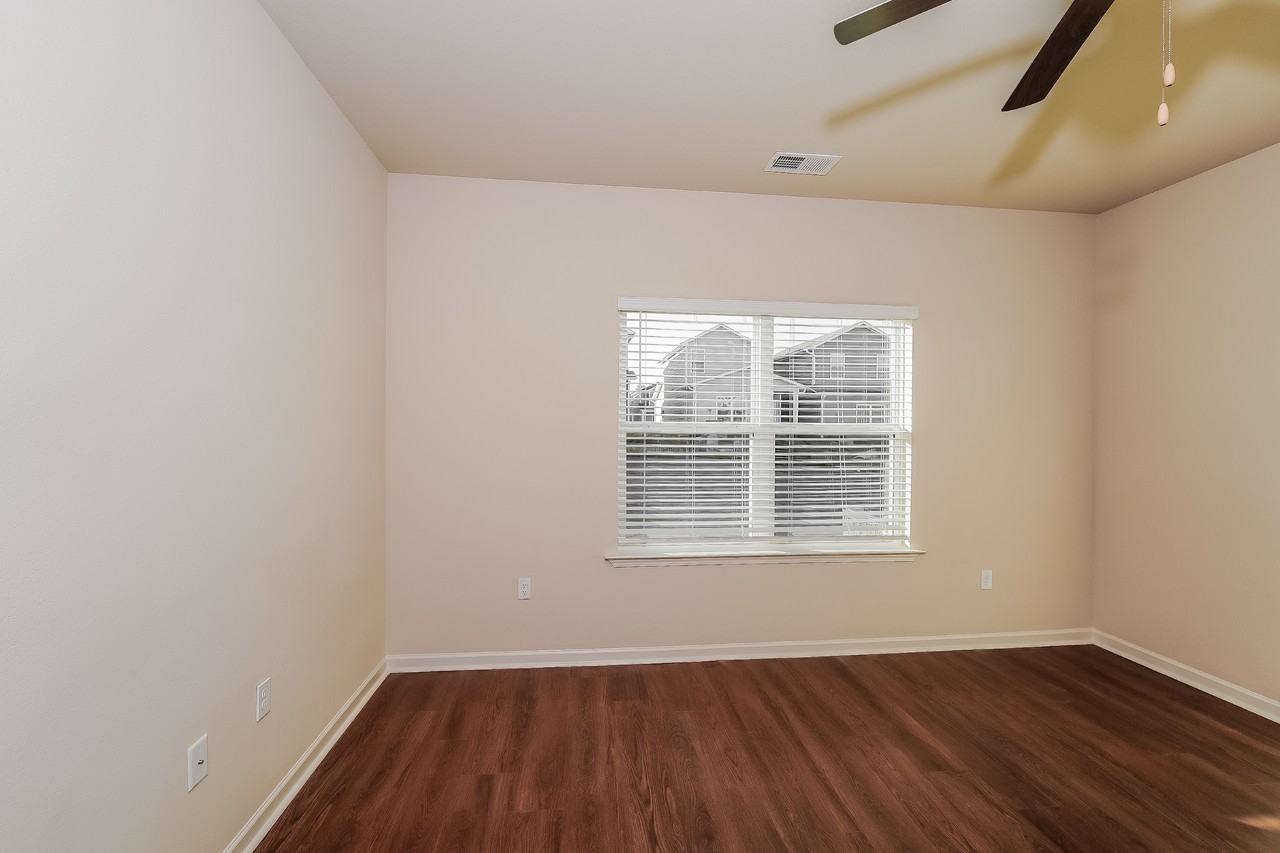 6048 Rainbow Row - Photo 2 of 21