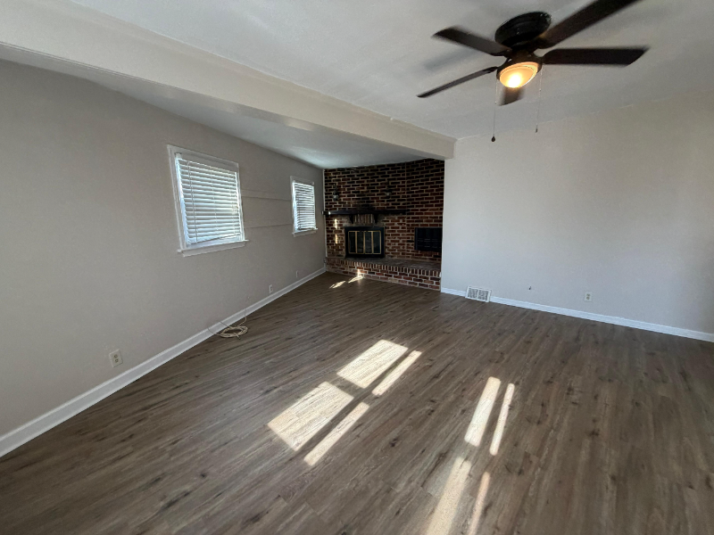 111 Gunning Bedford Dr - Photo 7 of 11