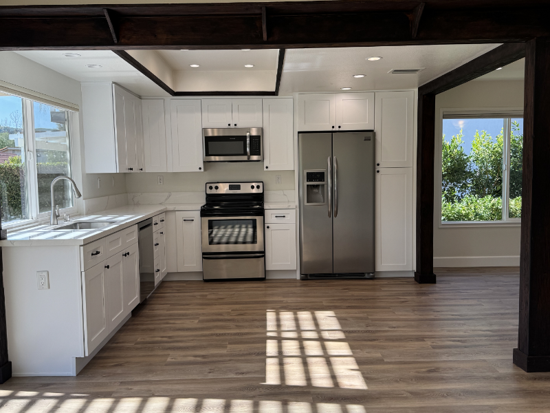 28916 Timberlane St - Photo 6 of 17