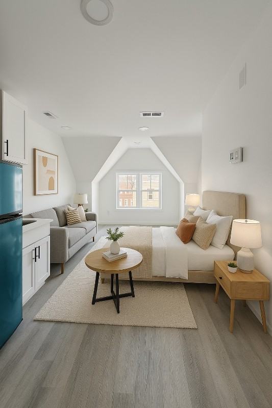 45 N Farson St #3 - Photo 2 of 3