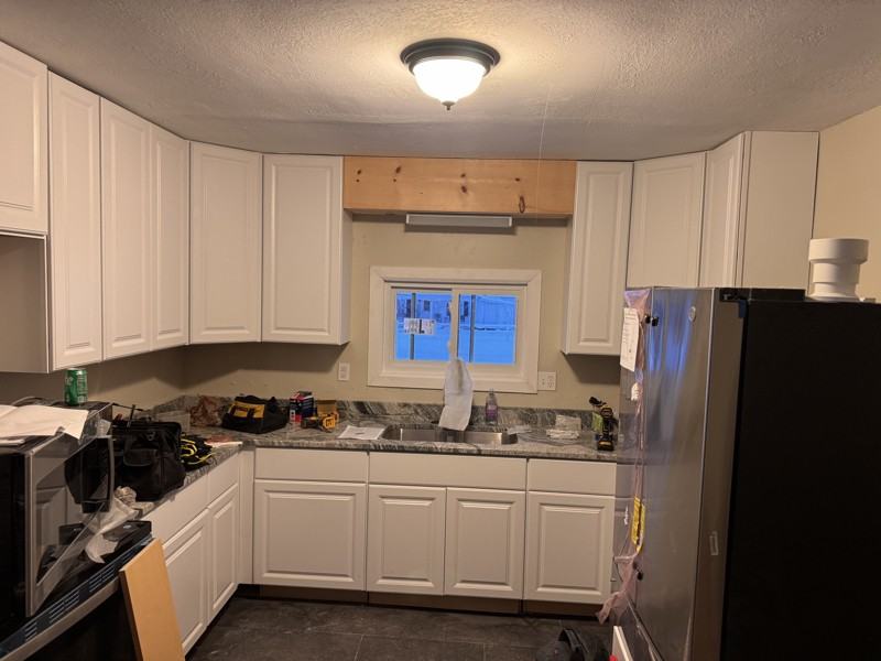 418 S Wiley St - Photo 2 of 8