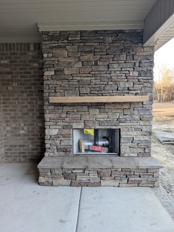 3410 Pinewood Ln - Photo 3 of 4