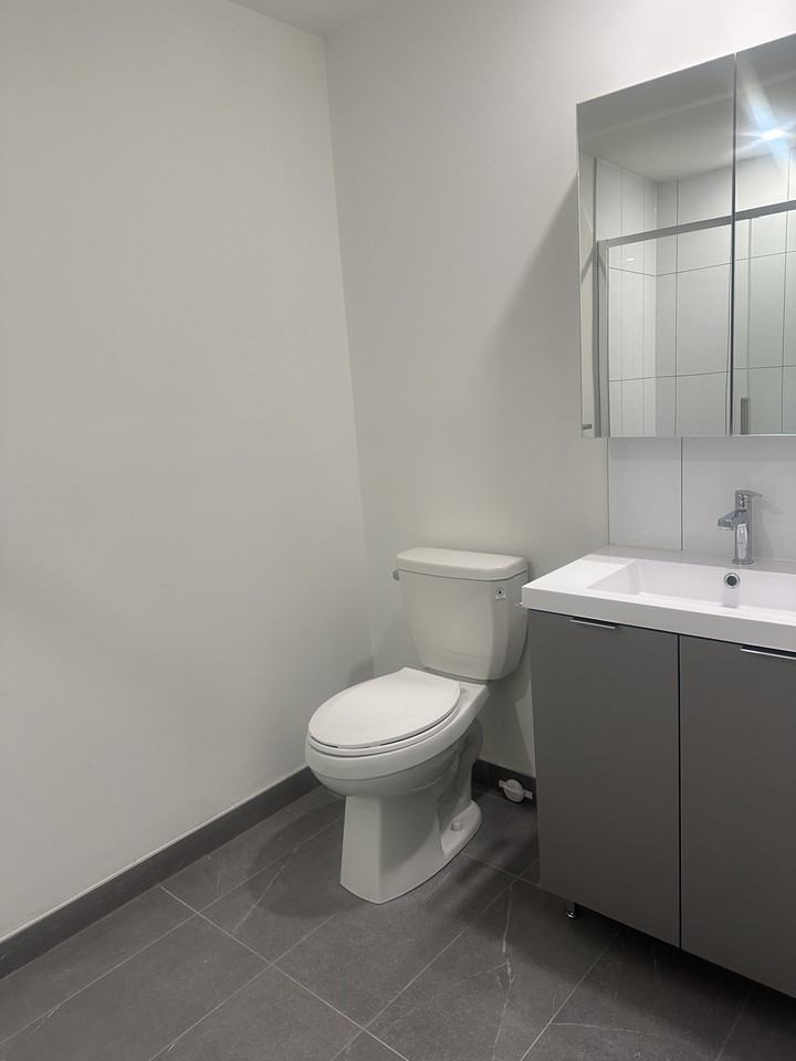 1655 Carling Avenue #810 - Photo 5 of 11