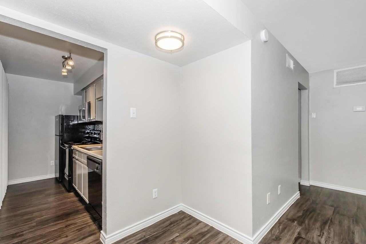 Muse - Photo 2 of 92