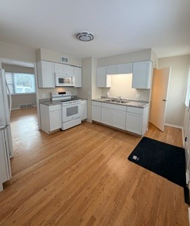 9200 W Park Hill Ave - Photo 3 of 8