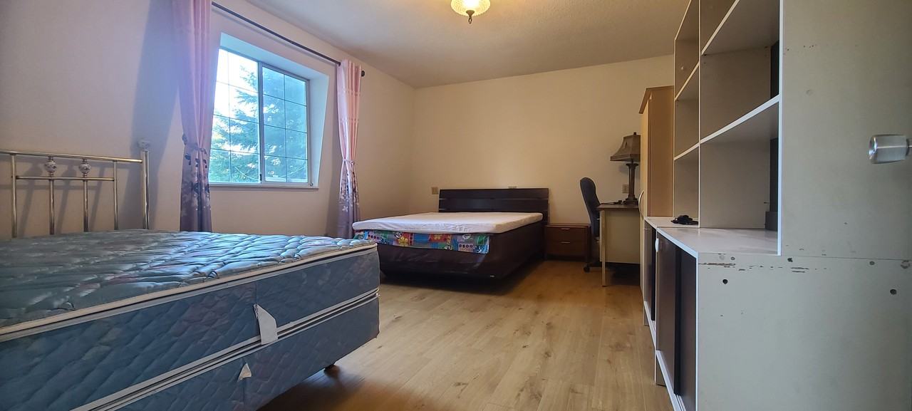 2299 169 Street - Photo 4 of 8