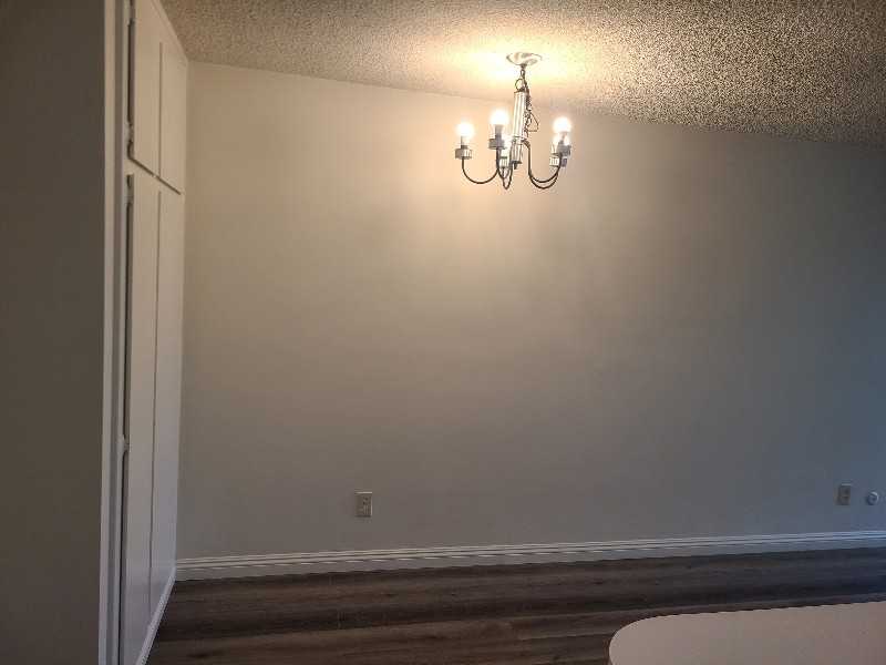 160 S El Molino Ave #202 - Photo 7 of 14