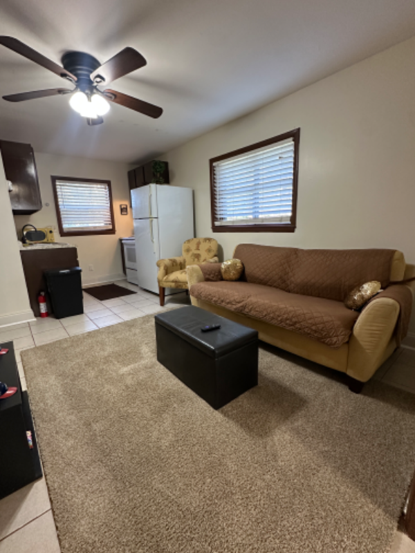 2164 Penrose Dr - Photo 7 of 19