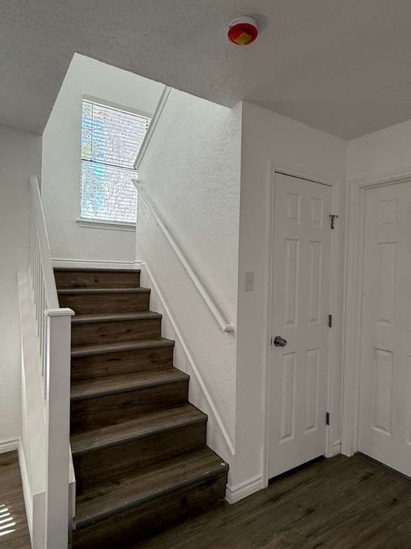 6627 Damon St - Photo 7 of 18