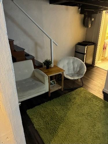 2047 68th Ave #4 - Photo 3 of 7